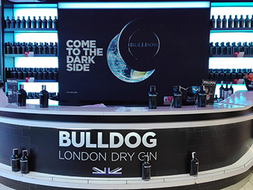 Espacio Promocional Bullgog London Dry Gin Ibiza