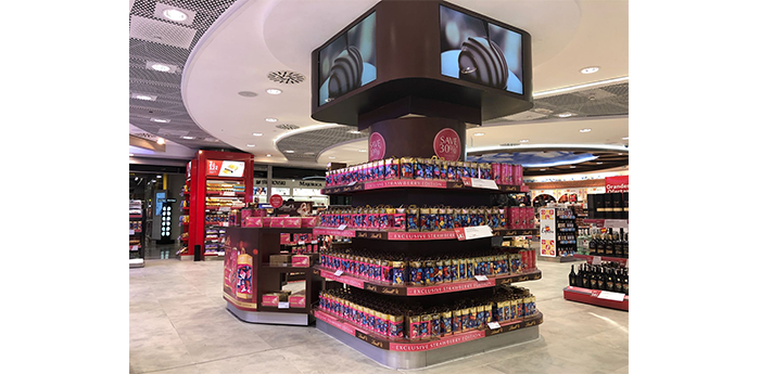 Lindt columna con barra en T4 Madrid