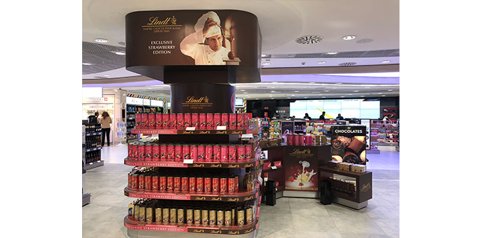 Lindt columna con barra en T4 Madrid