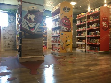 Restyling espacios comerciales en diferentes Ferries de Balearia