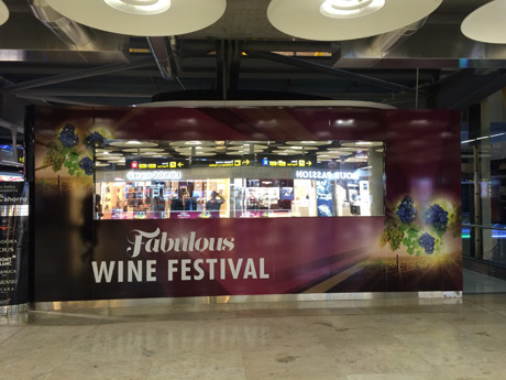 Producción y montaje de la Campaña de Wine Festival en aeropuertos