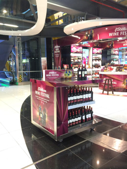 Producción y montaje de la Campaña de Wine Festival en aeropuertos